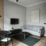 Apartment Rail & Old Town