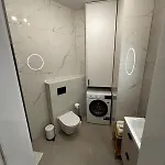 Rail & Old Town Apartment *