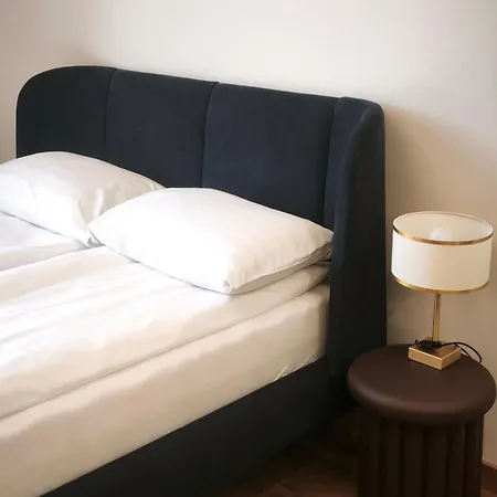 Rail & Old Town Apartment Poznan