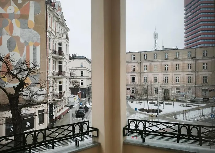 Rail & Old Town * Poznan